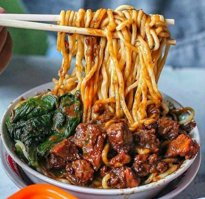 Mie ayam original dengan bumbu khas turun temurun — Bakso Probolinggo